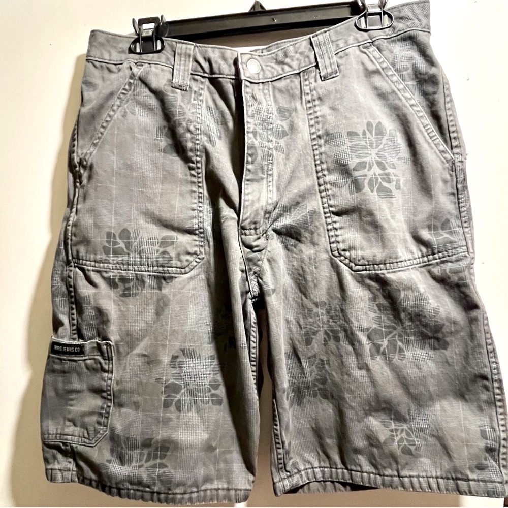 Wrangler Reversible Cargo Shorts Men SZ 30